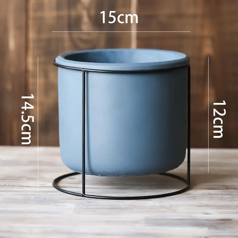 The Decorative Succulent Planter with Iron Stand measures 15cm in diameter. The total height is 14.5cm.