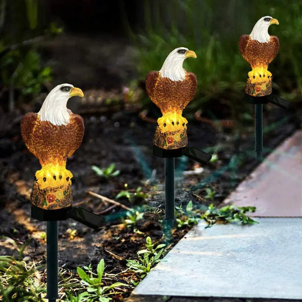 Solar Powered Realistic Eagle Statue & Pathway Light - Outdoor Home Upgrades