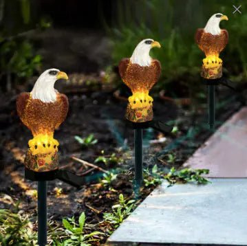 Solar Powered Realistic Eagle Statue & Pathway Light - Outdoor Home Upgrades